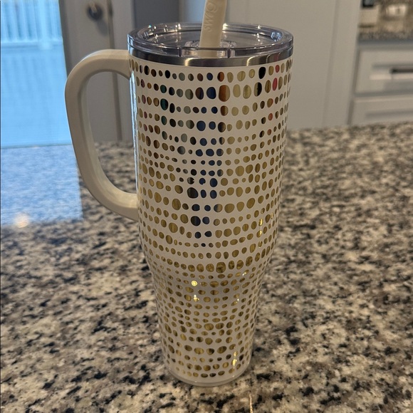 SWIG Cup - Picture 3 of 5